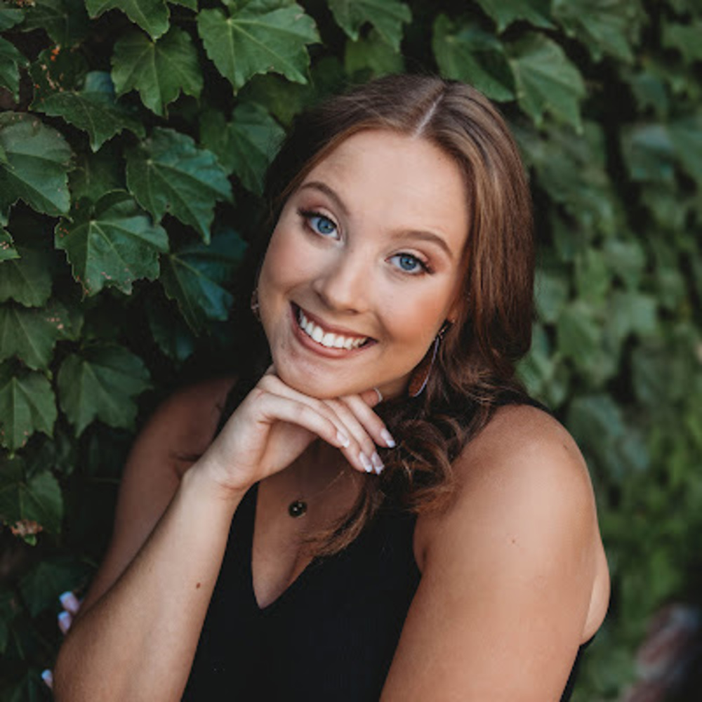 Meet your Posher, Emma